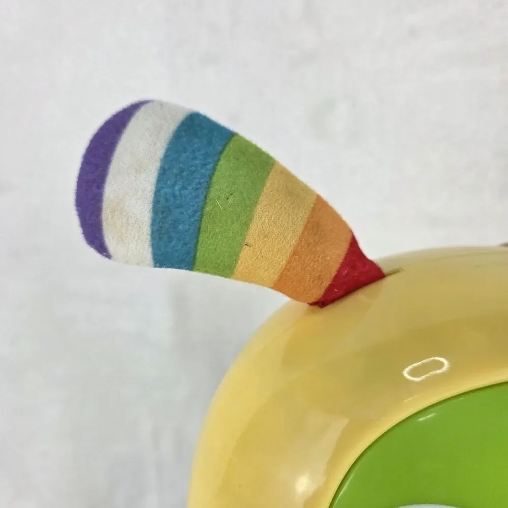 Fisher Price Bright Beats BeatBo Dance & Move Interactive Robot Lights Up Sings